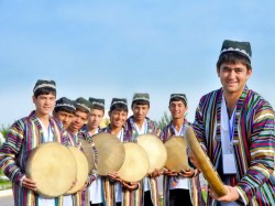 Узбекистан - традиции