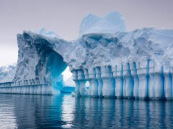 4. Антарктида - айсберги
