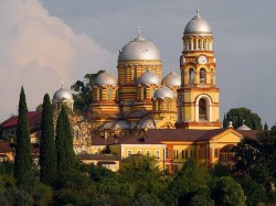 3. Абхазия — Новоафонский монастырь