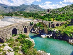 Албания - мостик