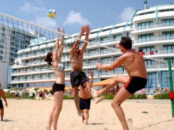 Болгария - молодежный отдых пляжный волейбол