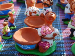 Украина - Фигурки из керамики