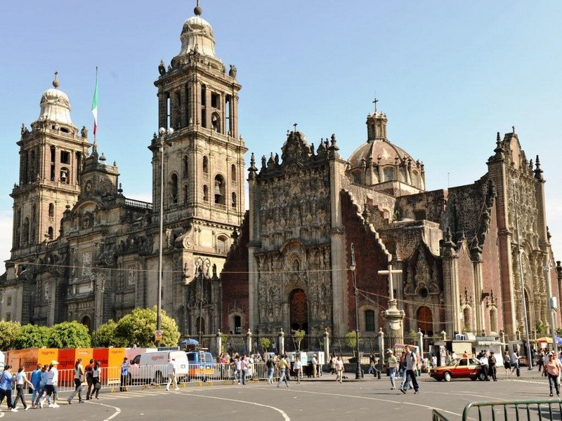 1. Мексика - Площадь Конституции в Мехико 