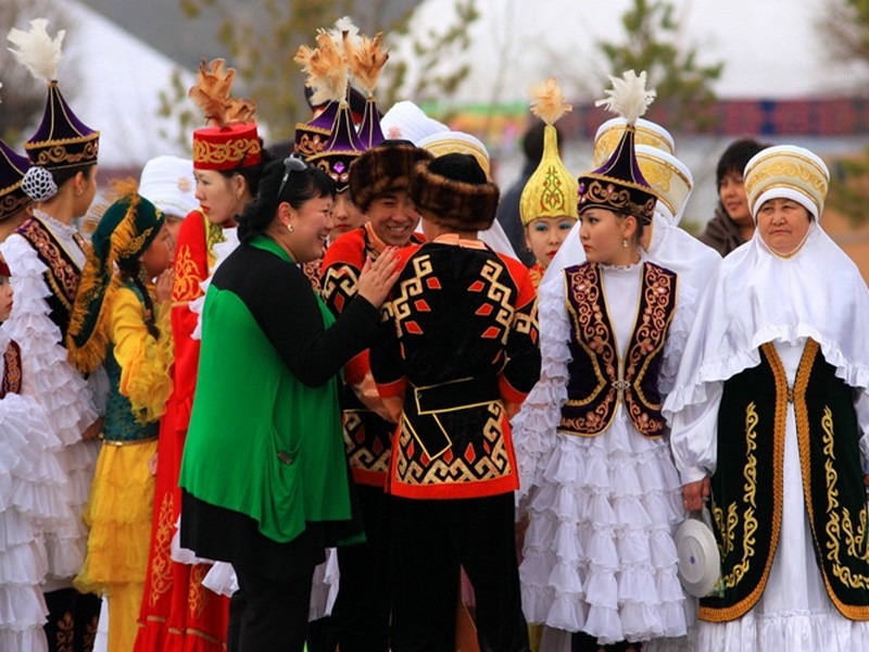 День национальной одежды в казахстане