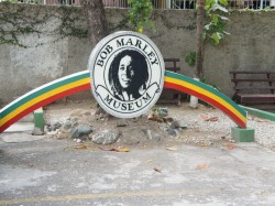 3. Ямайка - музей Боба Марли
