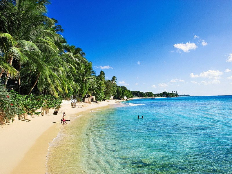 2. Барбадос - спокойные пляжи 