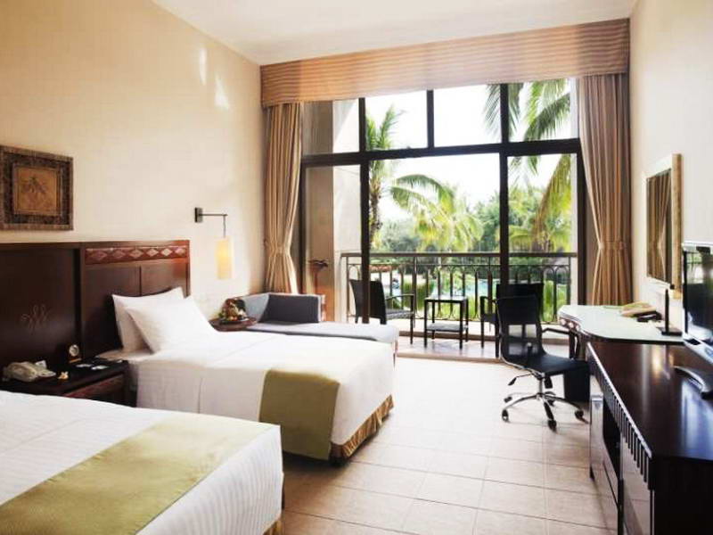 Холидей инн санья. Holiday Inn Resort Sanya. Holiday Inn Sanya Bay. Holiday Inn Suites Sanya Yalong Bay 5. Holiday Inn Resort Sanya Bay 5 Китай о.Хайнань бухта Санья.